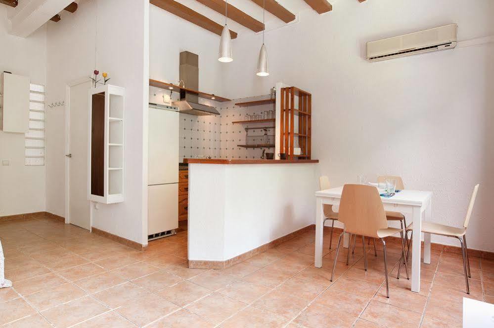Ferienwohnung Flateli Borrell Barcelona Exterior foto