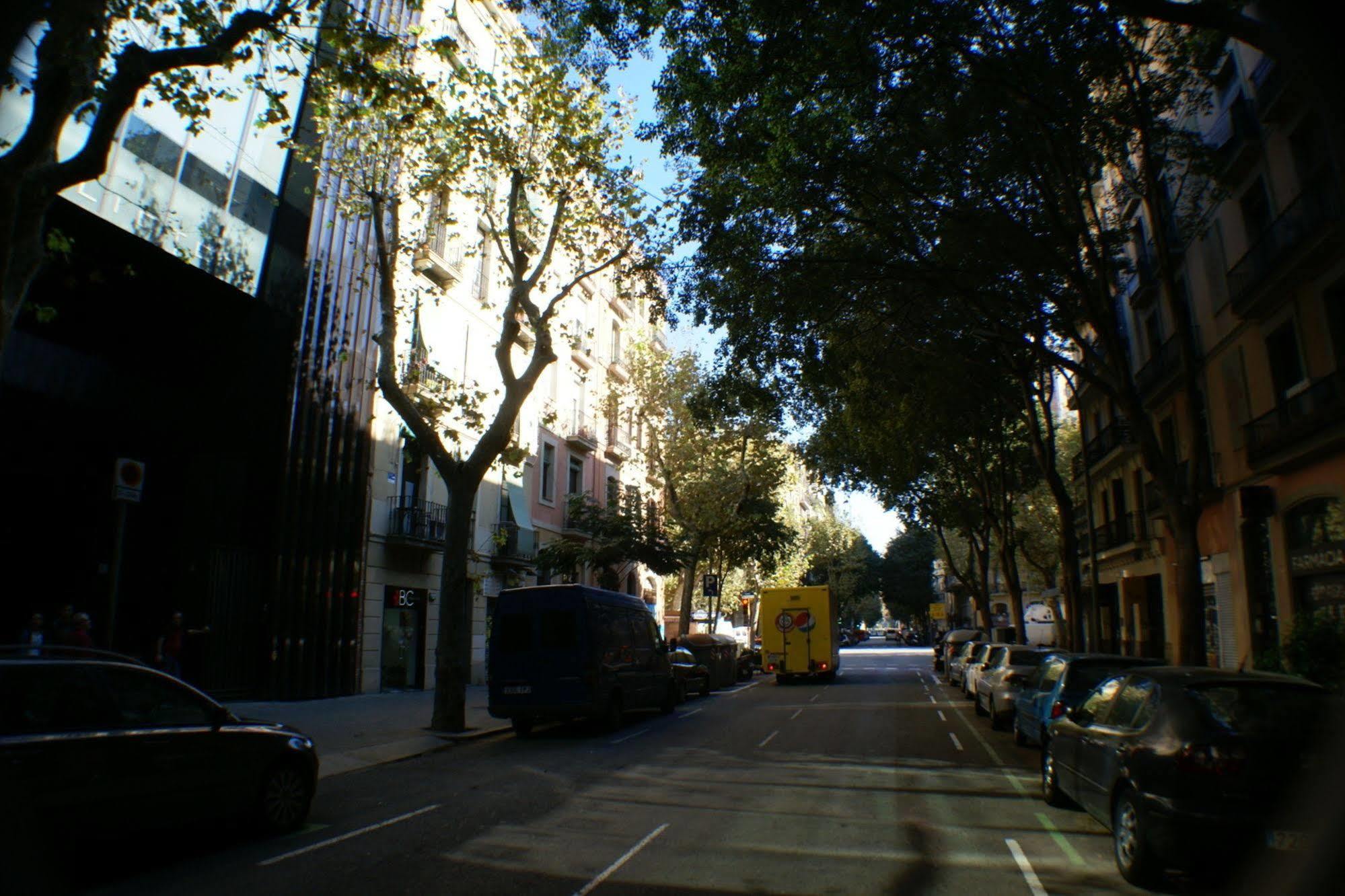 Ferienwohnung Flateli Borrell Barcelona Exterior foto